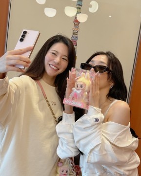 (Instagram/@tiffanyyoungofficial)